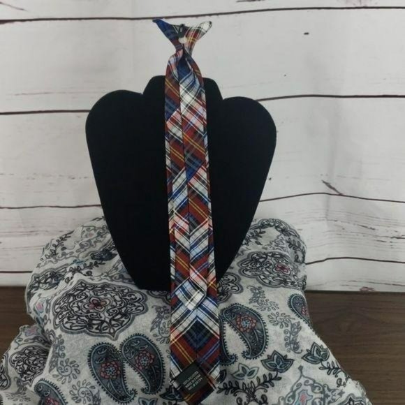 Red and Blue Paid Boy’s Clip‎ on tie - Picture 4 of 6